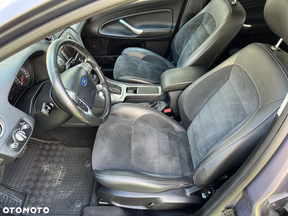 Ford Mondeo 2.2 TDCi Titanium X - 16