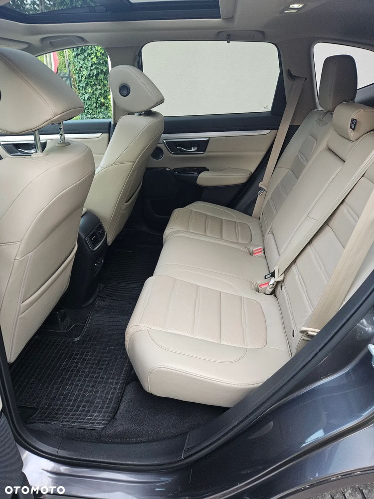 Honda CR-V 1.5 Executive (Honda Connect+) CVT - 12