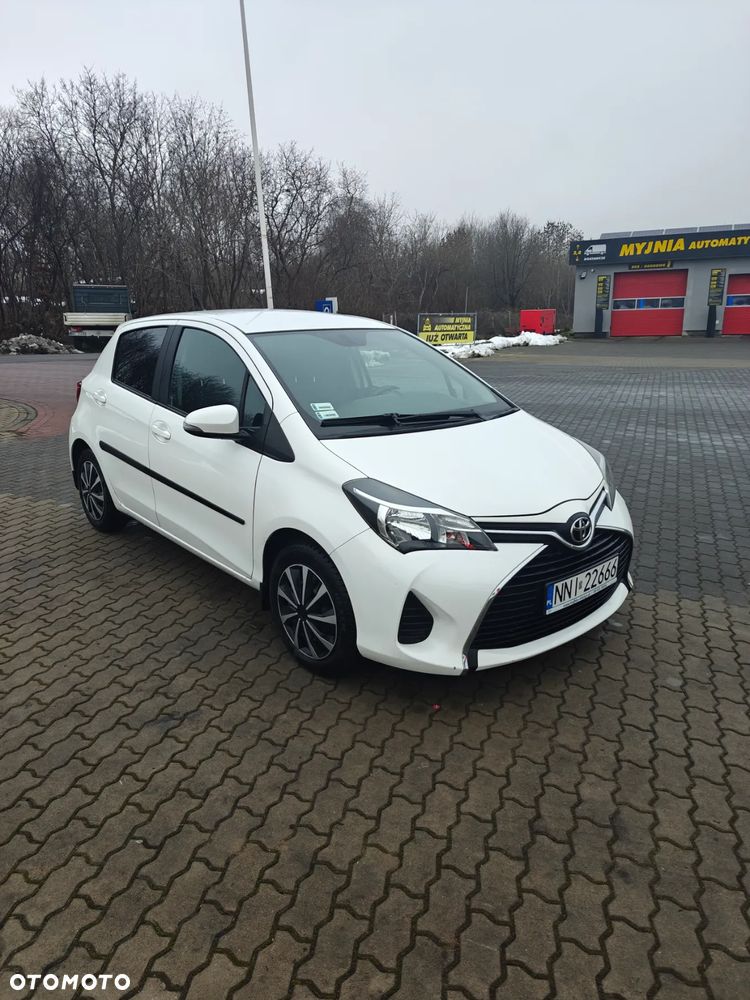 Toyota Yaris 1.0 Life EU6 - 3