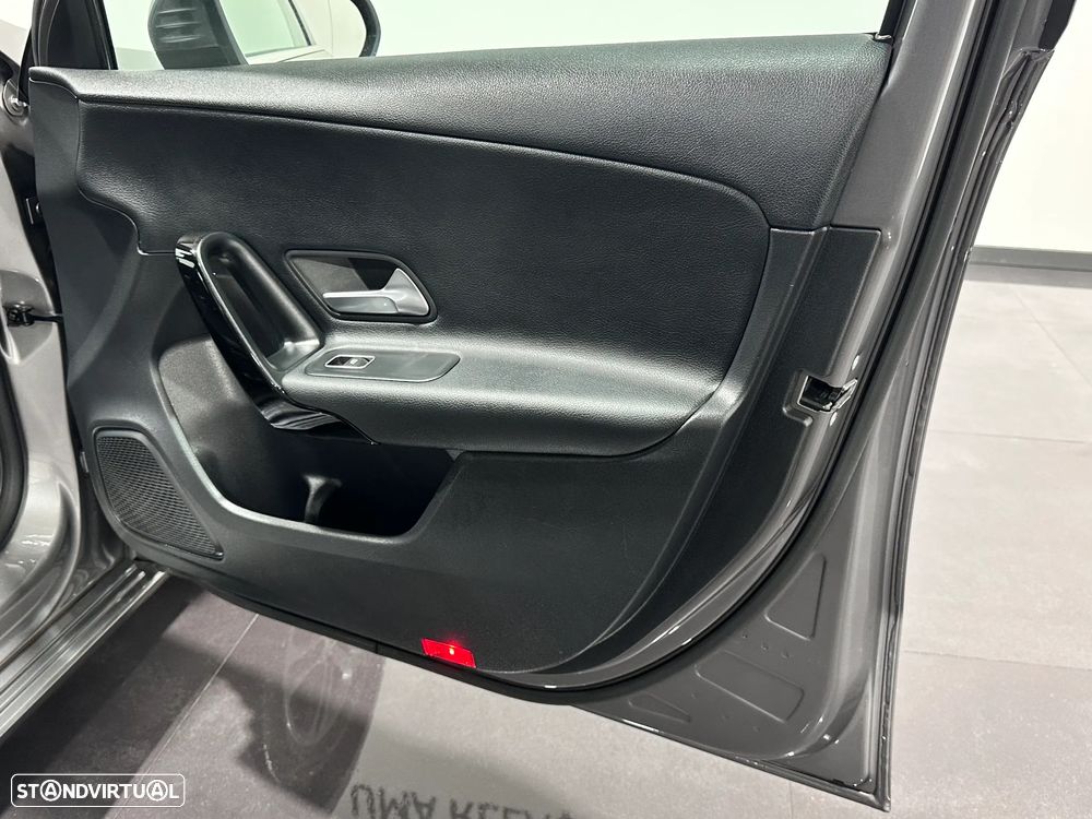 Mercedes-Benz A 180 d Progressive Aut. - 37