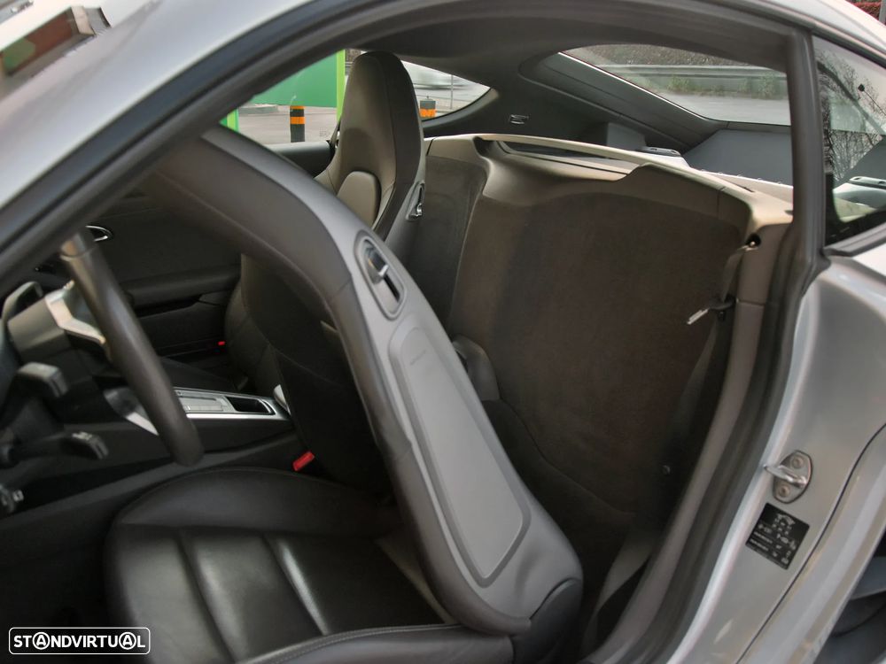 Porsche 718 Cayman 2.0T - 16