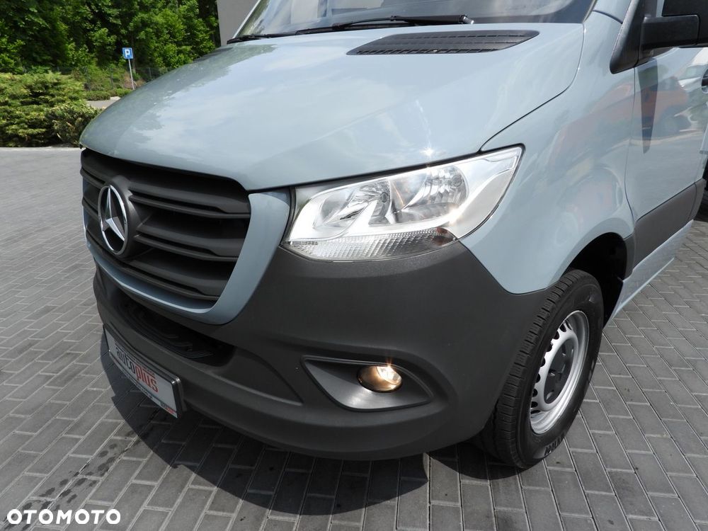 Mercedes-Benz SPRINTER 315 SKRZYNIA 8 PALET TEMPOMAT KLIMATYZACJA  150KM - 19