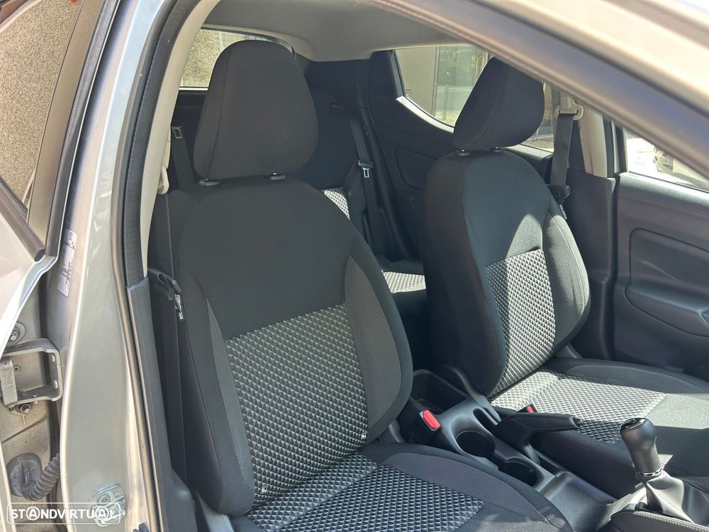 Nissan Micra 1.0 IG-T N-Design Black P.Navi - 19