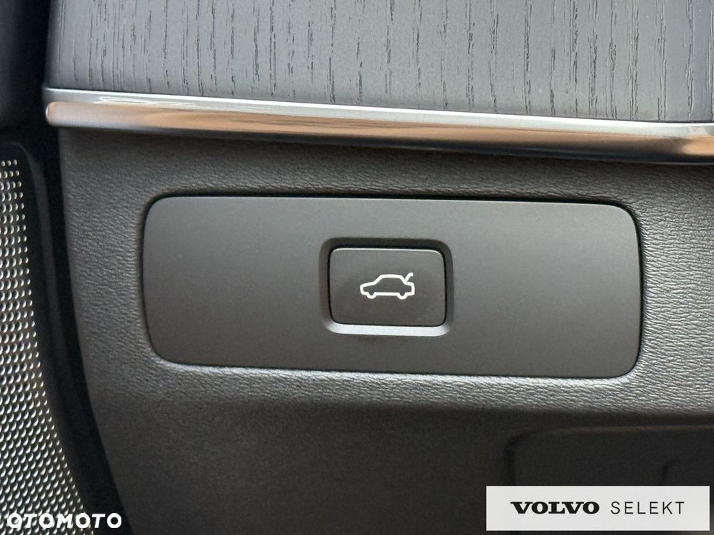 Volvo XC 90 - 33