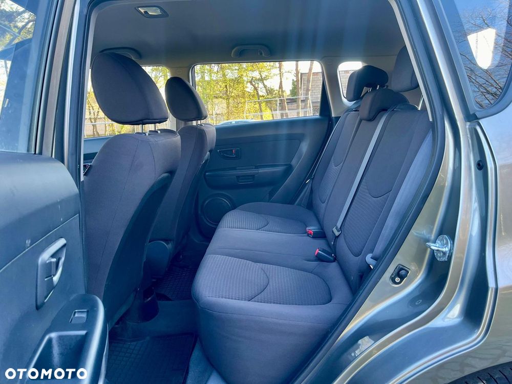 Kia Soul 1.6 M - 11