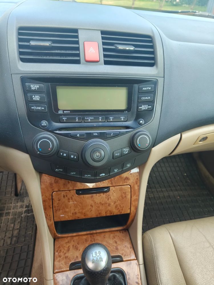 Honda Accord 2.0 Comfort - 7
