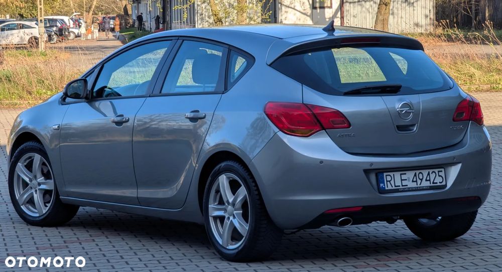Opel Astra 1.4 T Sport - 20