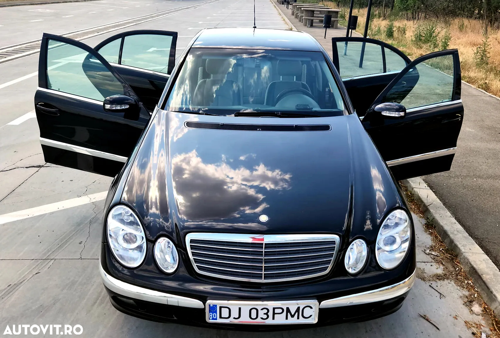 Mercedes-Benz E - 4