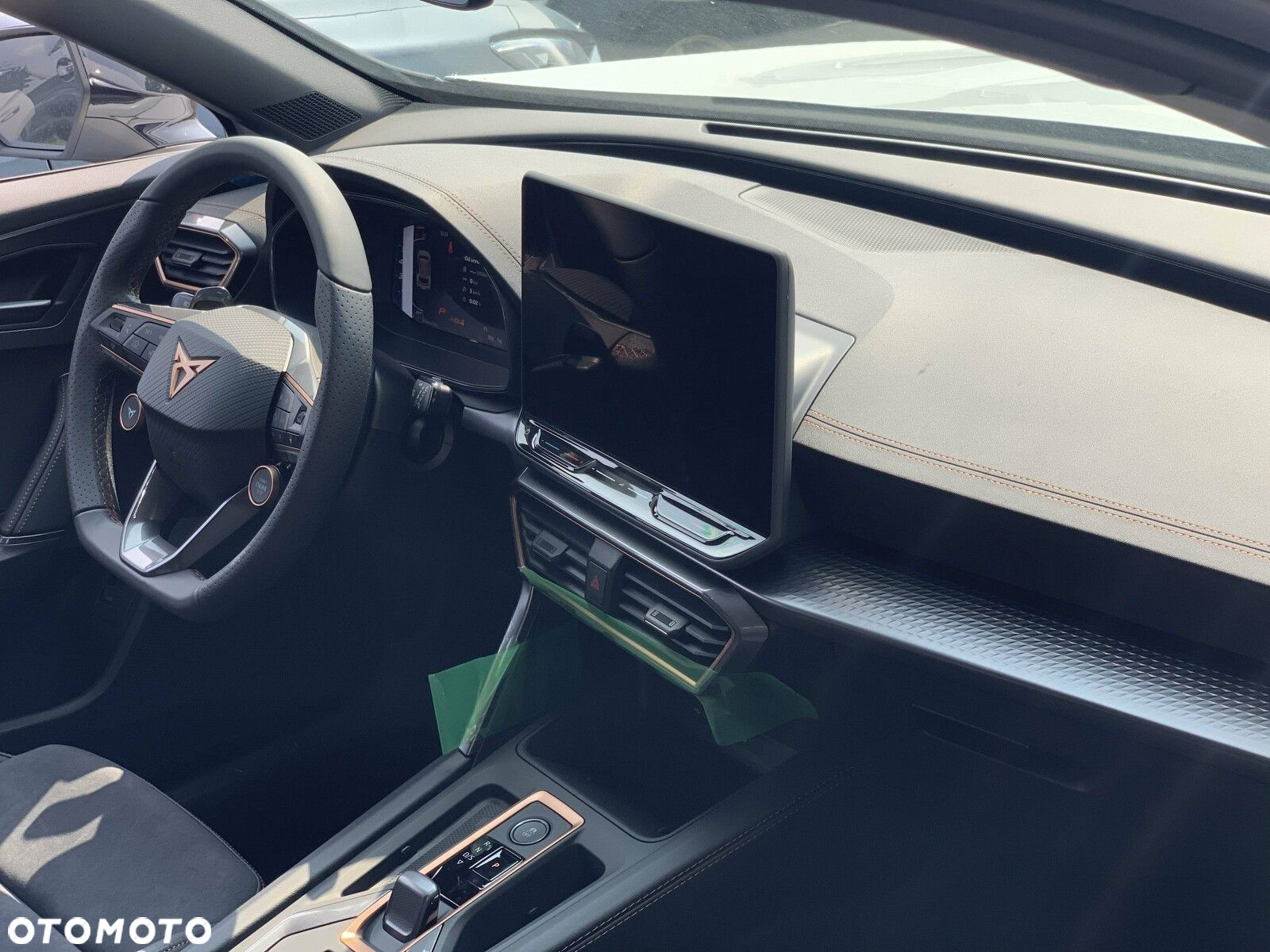 Cupra Formentor 1.5 eTSI mHEV DSG - 12