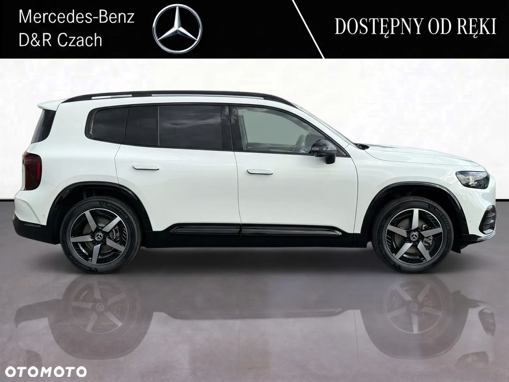 Mercedes-Benz GLB - 9