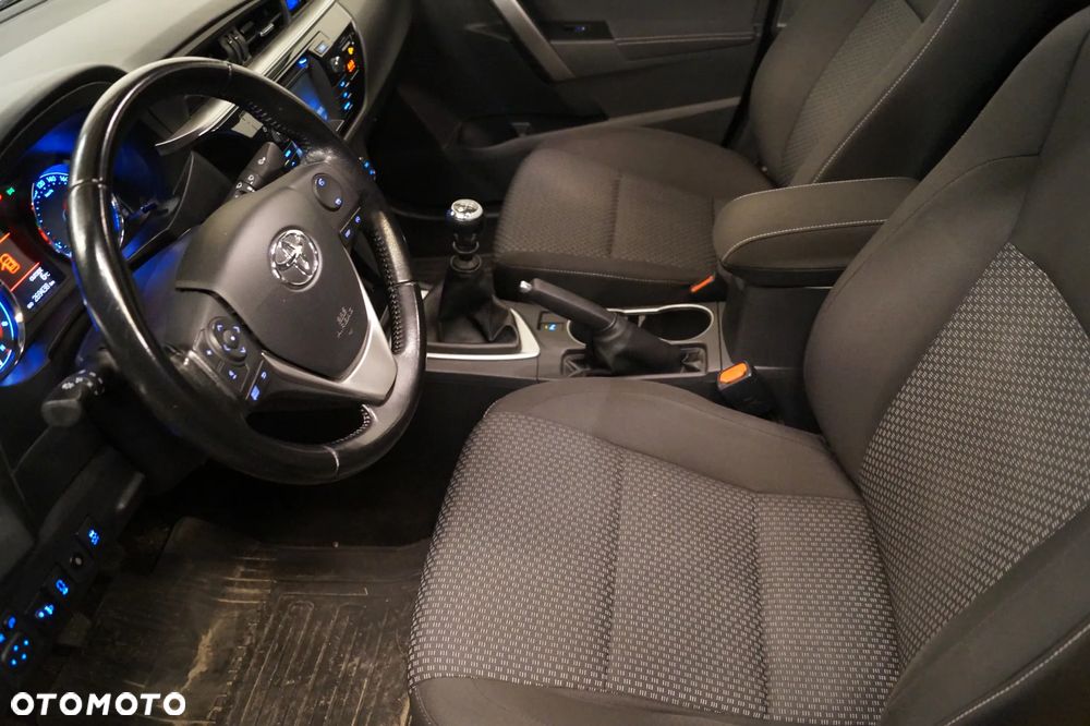 Toyota Corolla 1.6 Premium EU6 - 8