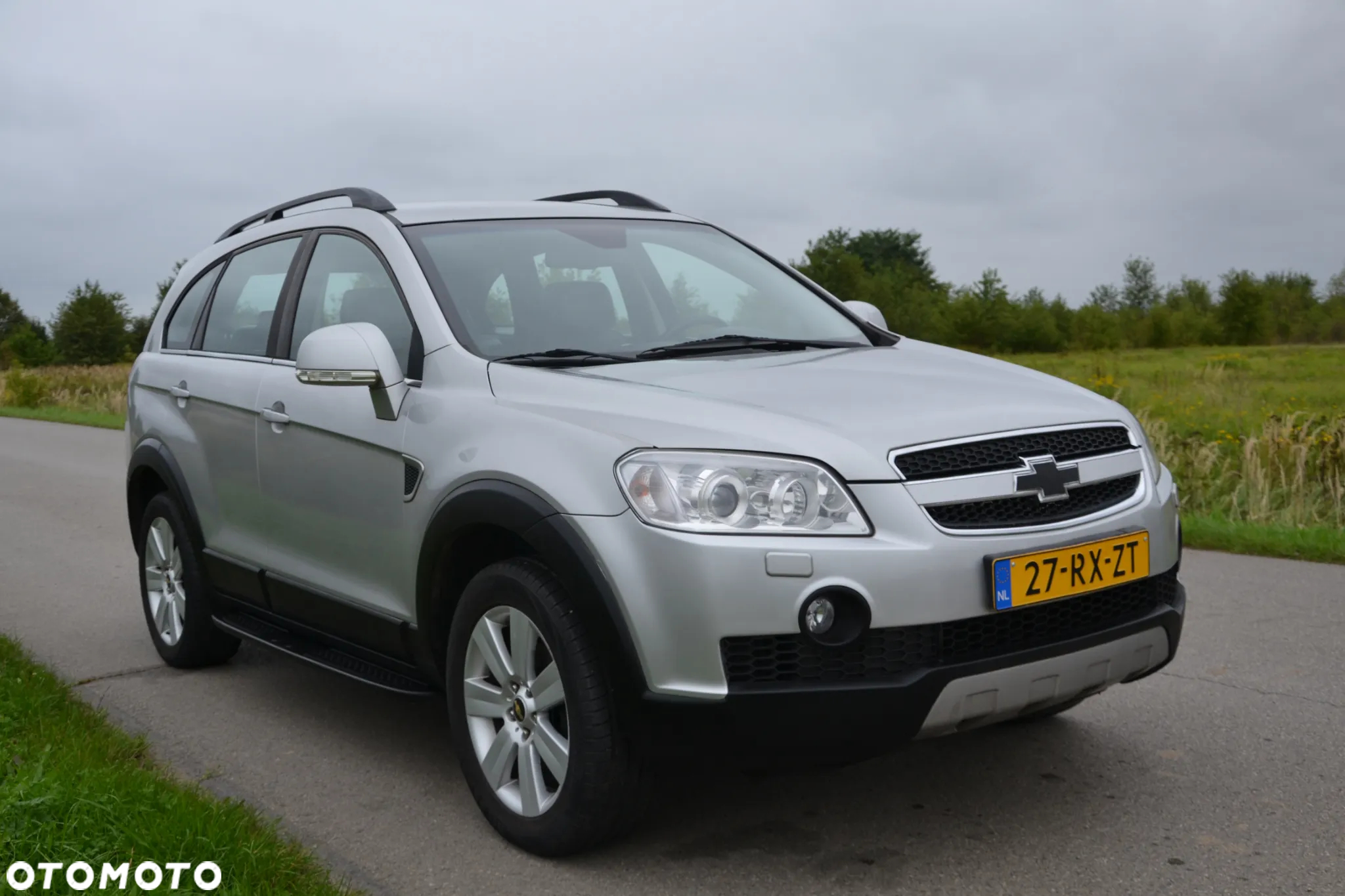 Chevrolet Captiva 2.4 4WD 7 Sitzer LT - 5