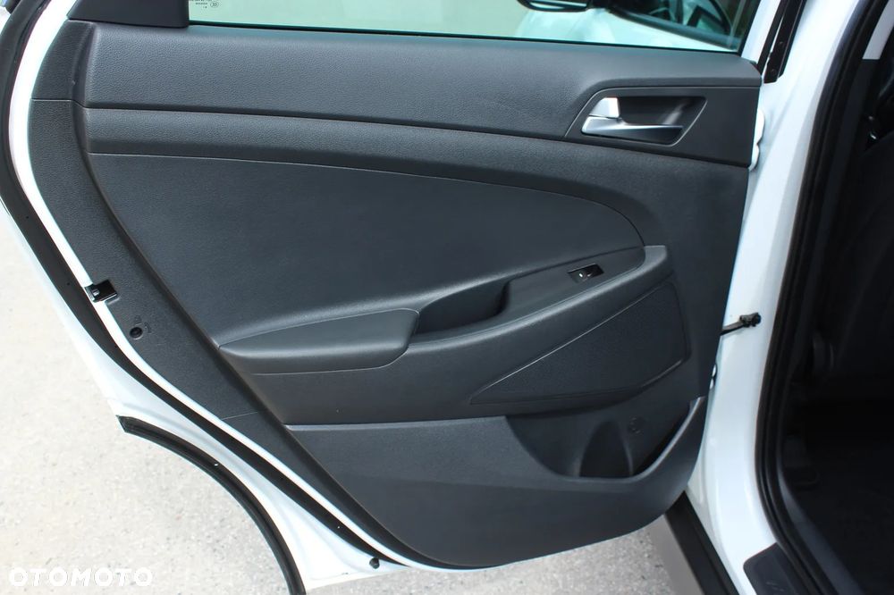 Hyundai Tucson 2.0 CRDi 4WD Passion Plus - 35