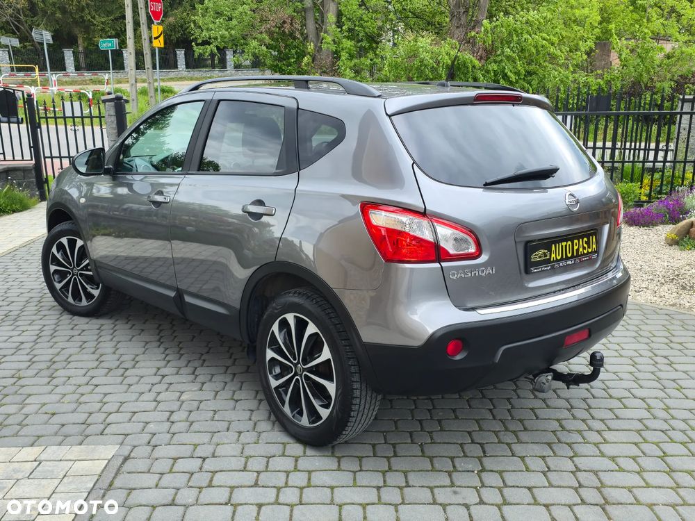 Nissan Qashqai 1.6 360 - 14