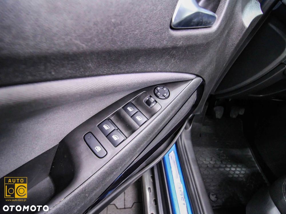 Opel Crossland X 1.2 T 120 Lat S&S - 29