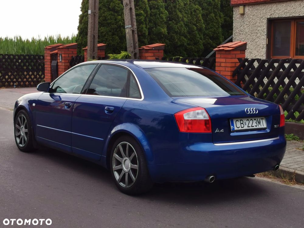 Audi A4 Limousine 1.8T - 4