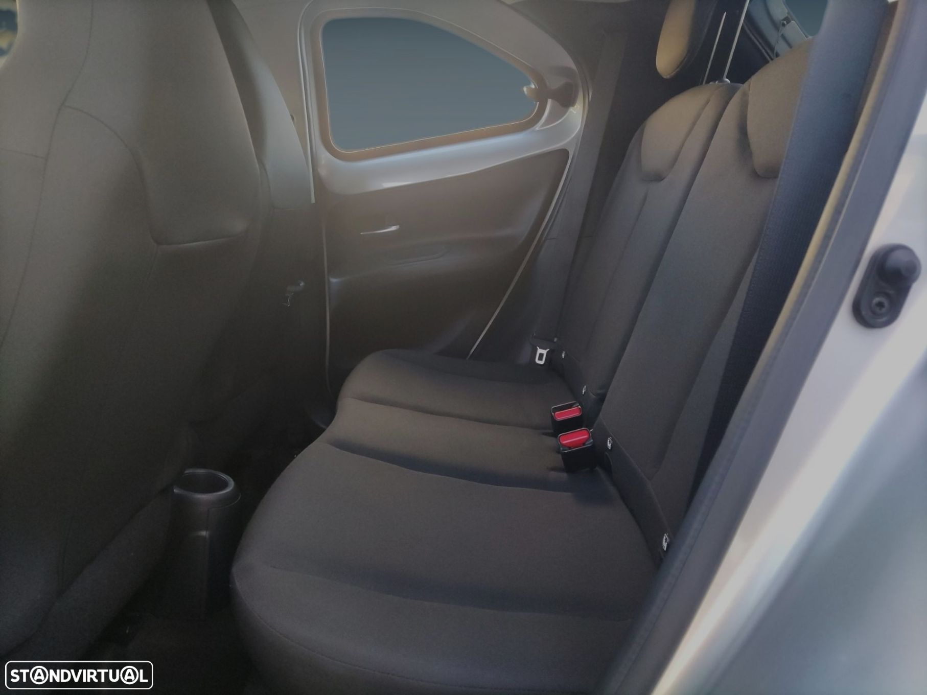 Toyota Aygo X 1.0 Play - 8