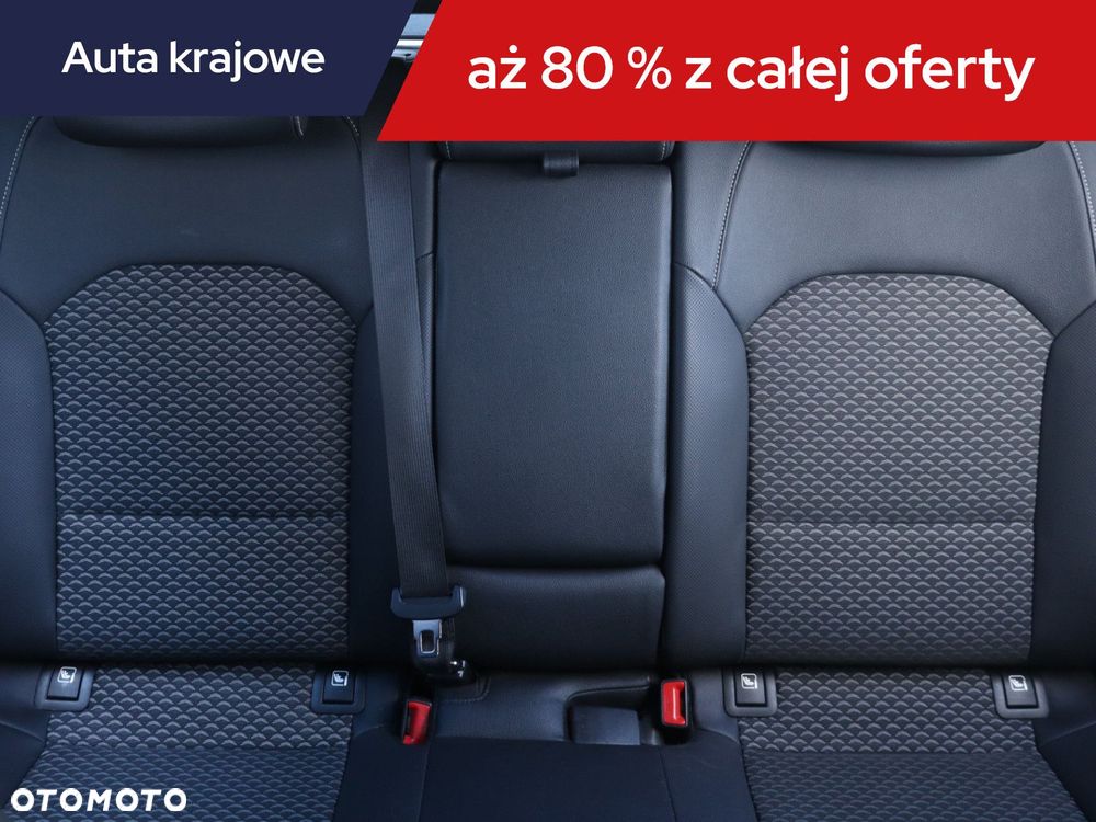 Kia Ceed - 12