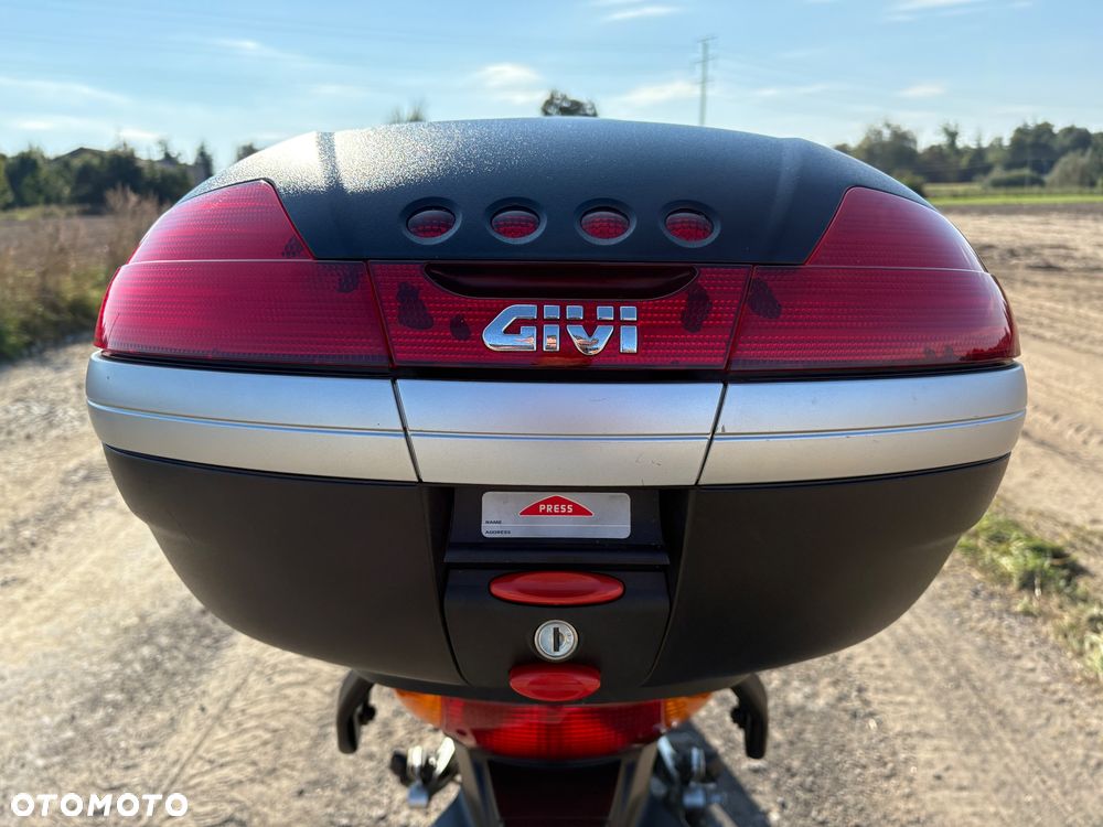 Honda CBF - 22