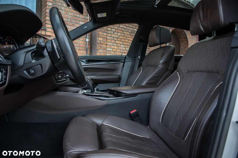 BMW 6GT 640i GPF xDrive M Sport sport - 21