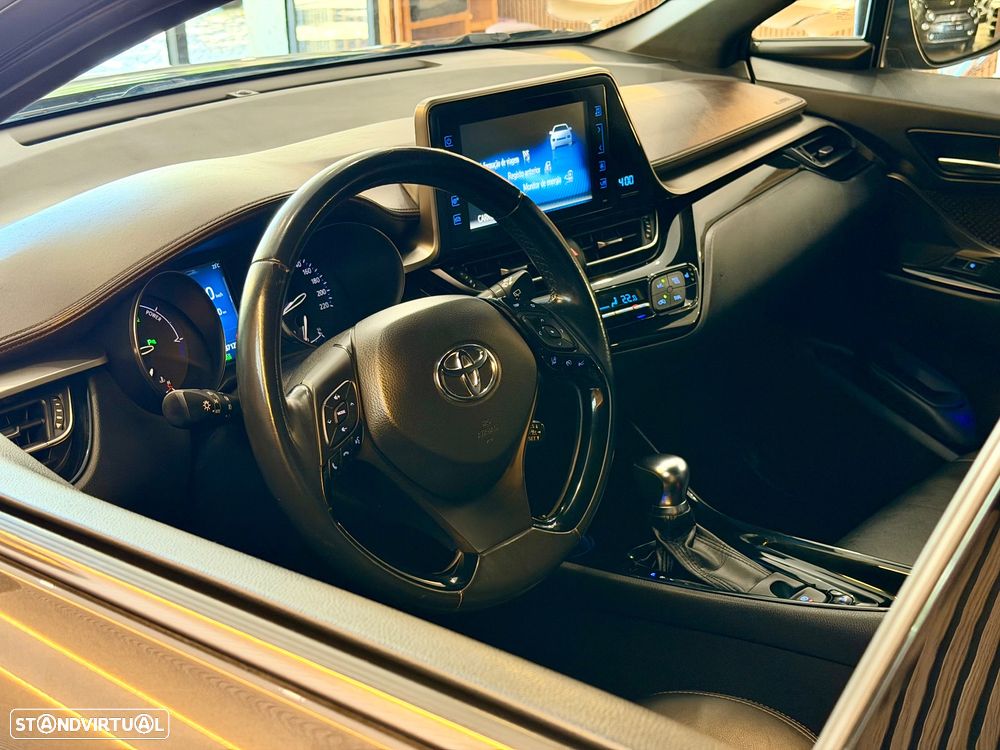 Toyota C-HR 1.8 Hybrid Exclusive+P.Luxury - 33