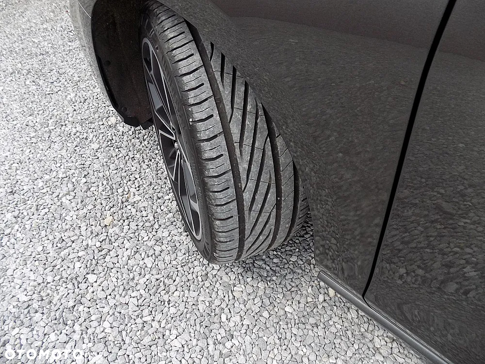 Ford Focus Turnier 1.5 EcoBlue Start-Stopp-System ST-LINE DESIGN - 25