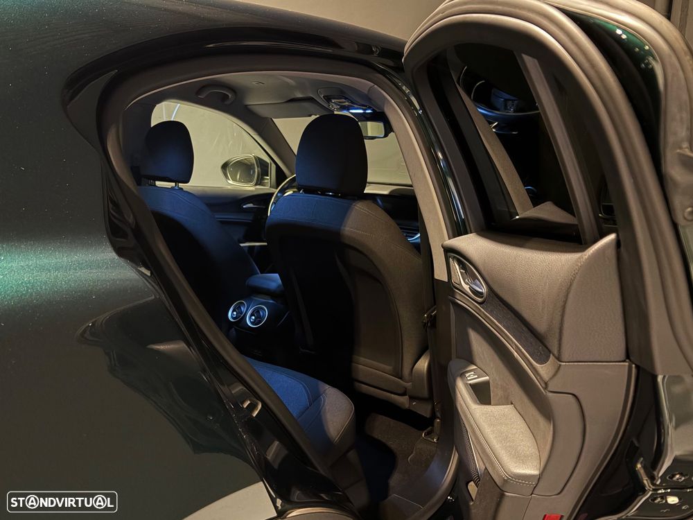 Alfa Romeo Stelvio 2.2 D Super AT8 - 25