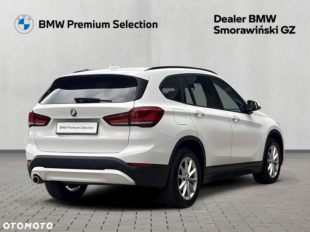 BMW X1 sDrive18i - 26