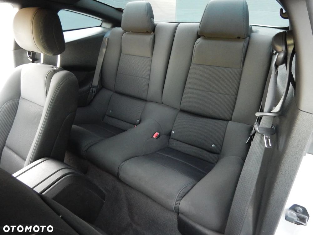 Ford Mustang 3.7 V6 Premium - 22