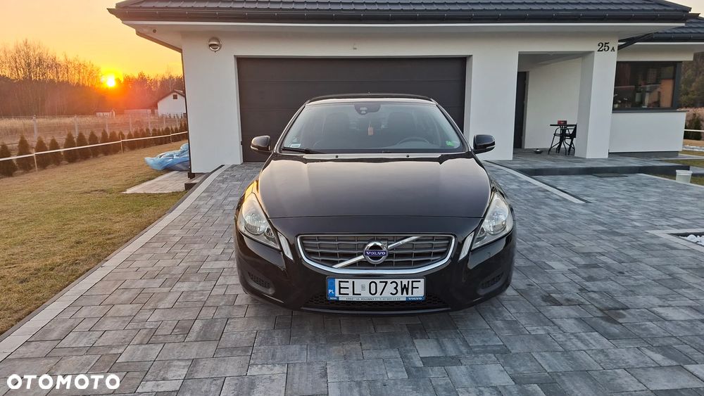 Volvo S60 DRIVe - 13