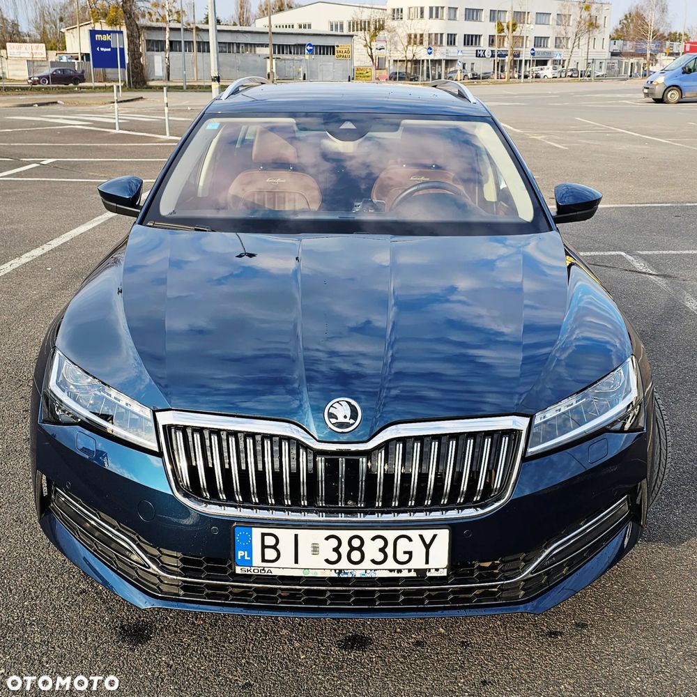 Skoda Superb 2.0 TDI SCR 4x4 L&K DSG - 2