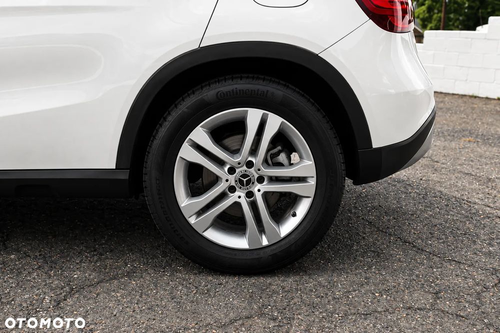 Mercedes-Benz GLA 250 4Matic 7G-DCT AMG Line - 11