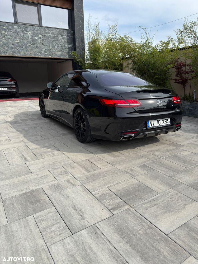 Mercedes-Benz S 560 4MATIC Aut - 3