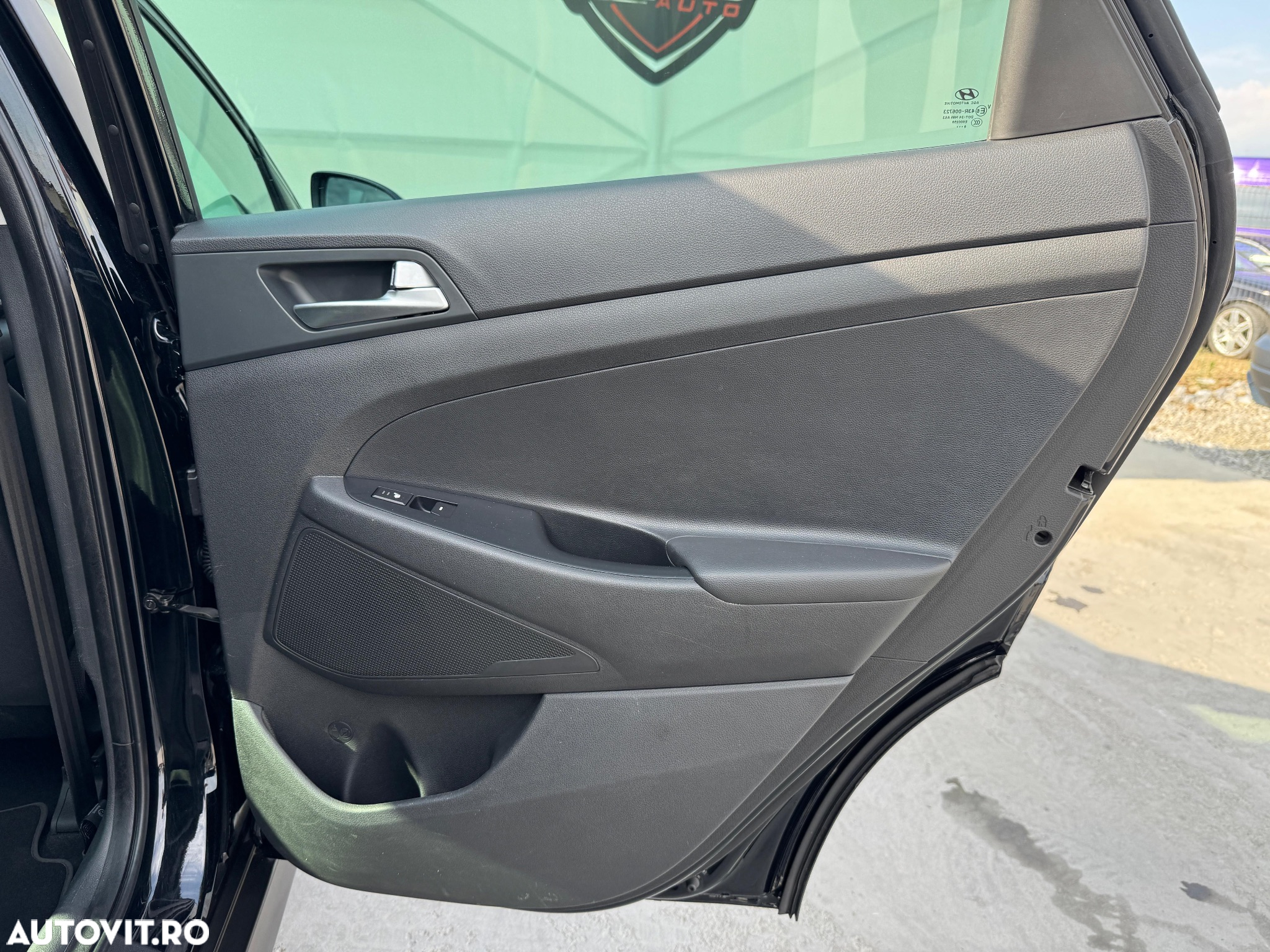 Hyundai Tucson 2.0 CRDI 4WD Automatik Style - 21
