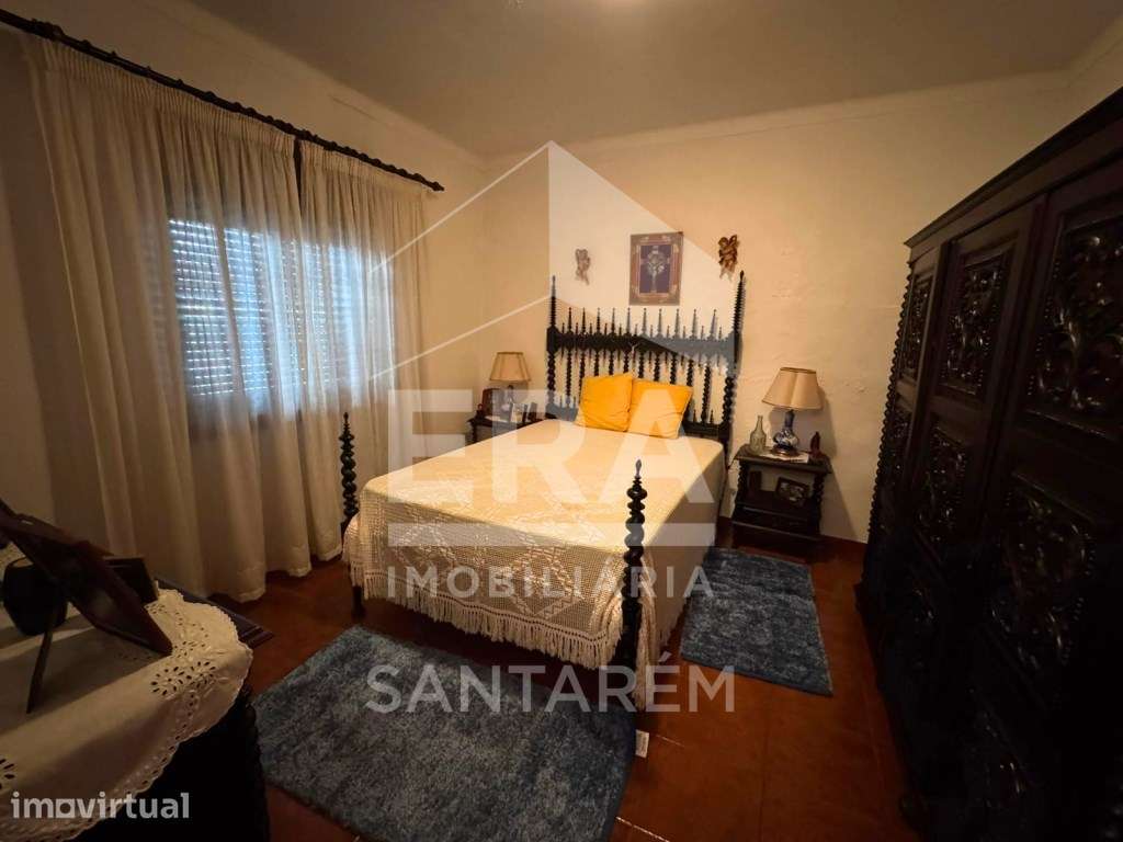 Moradia T6 com piscina e 1.480m2 de terreno - Grande imagem: 5/25