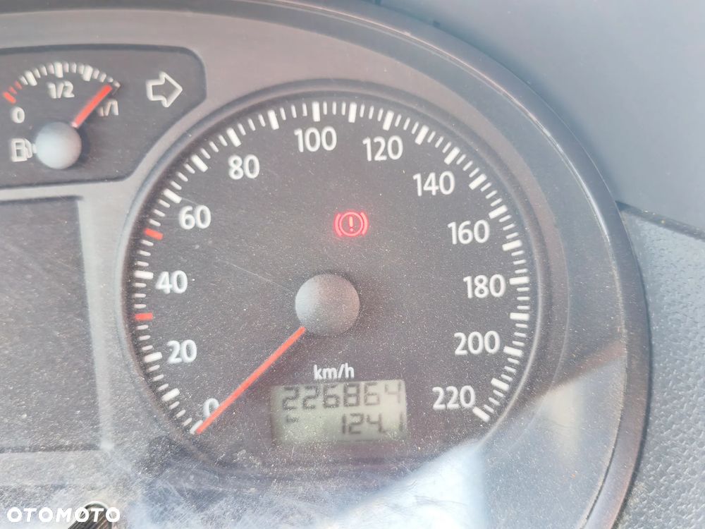 Volkswagen Polo 1.4 TDI Trendline - 6