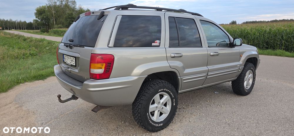 Jeep Grand Cherokee - 18