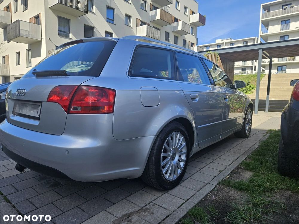 Audi A4 Avant - 31