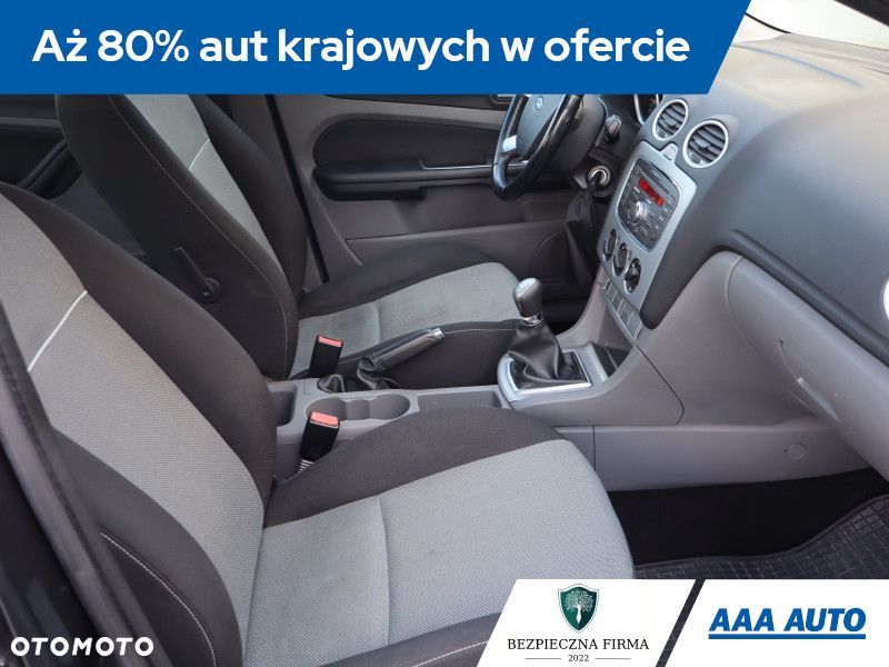 Ford Focus - 11
