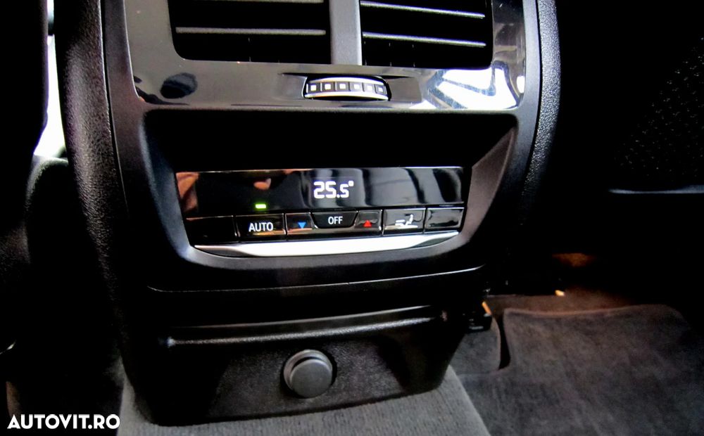 BMW X3 xDrive20i Aut. - 24