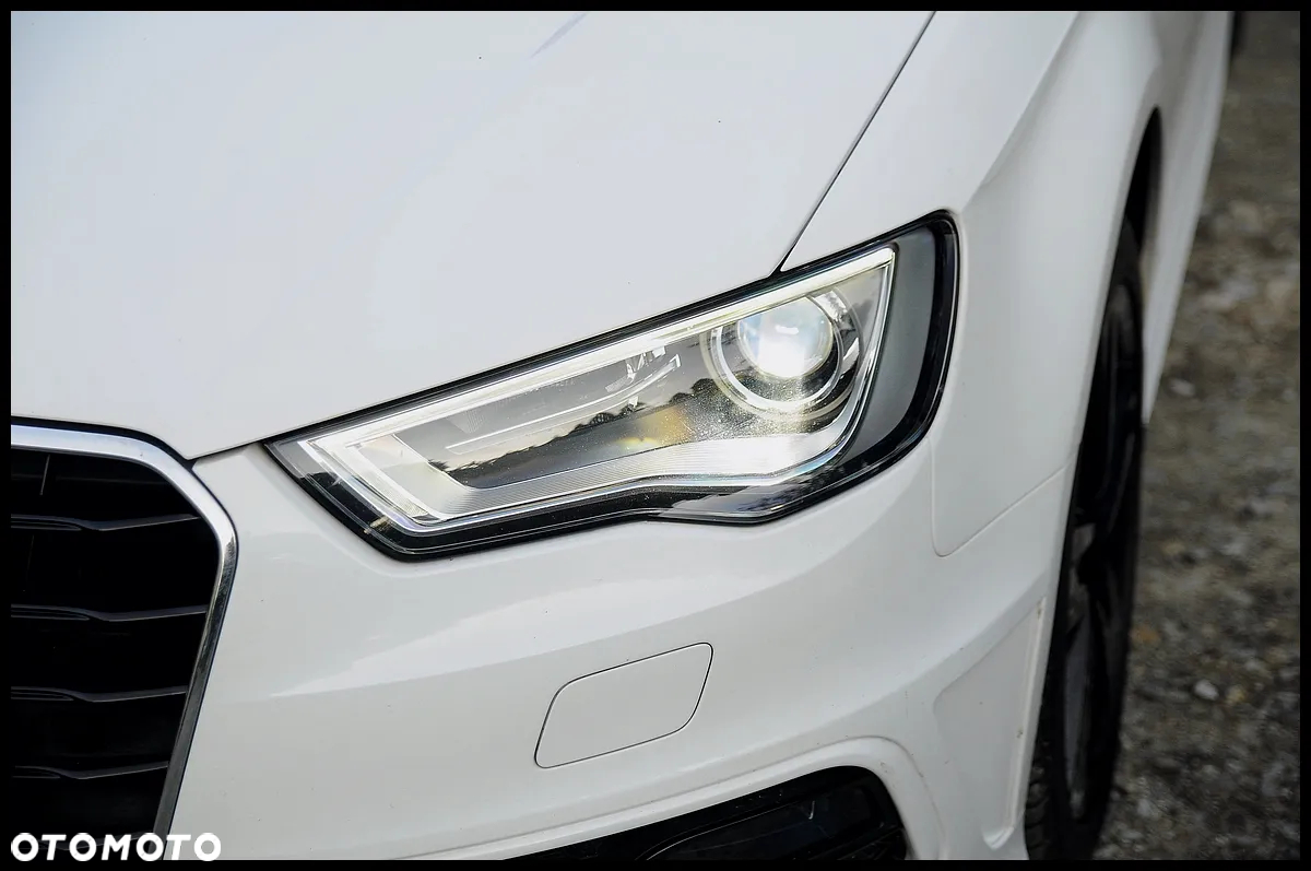 Audi A3 1.4 TFSI Sportback S line Sportpaket - 24