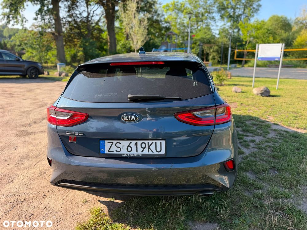 Kia Ceed 1.4 T-GDI L Business Line Plus DCT - 4