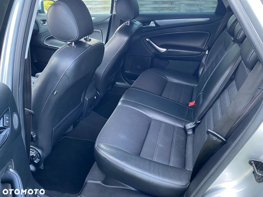 Ford Mondeo 2.0 TDCi Champions Edition - 12
