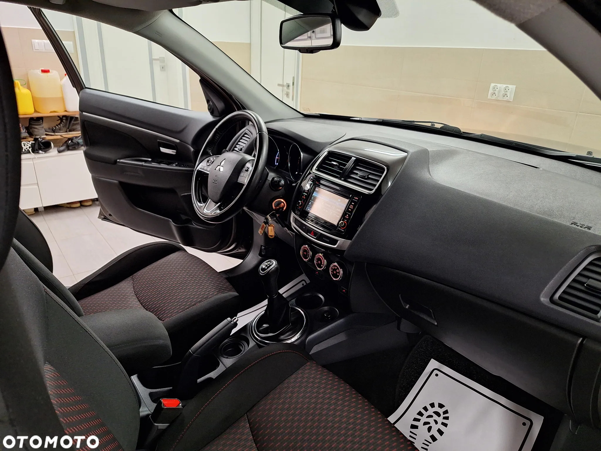 Mitsubishi ASX 1.6 2WD Diamant Edition+ - 25