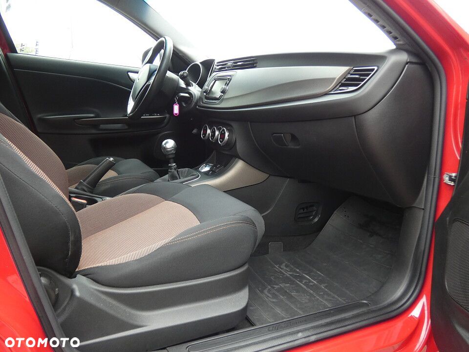 Alfa Romeo Giulietta 1.4 TB MultiAir Distinctive - 8