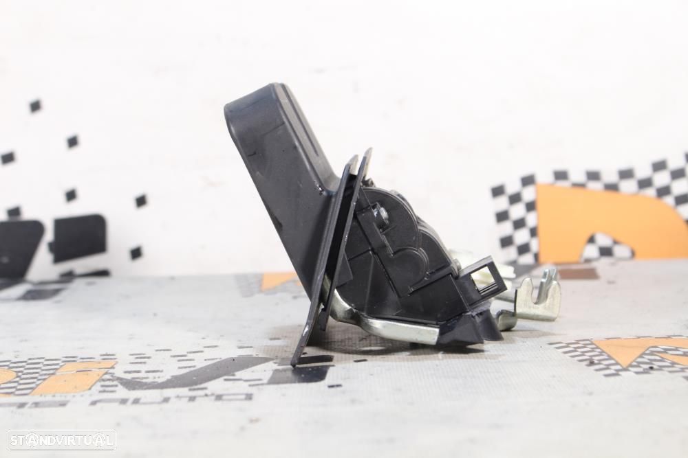 Fecho Da Mala Audi A4 Avant (8K5, B8)  8K9827520 / 8K9 827 520 - 3