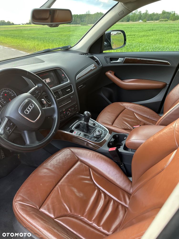 Audi Q5 2.0 TDI Quattro - 9