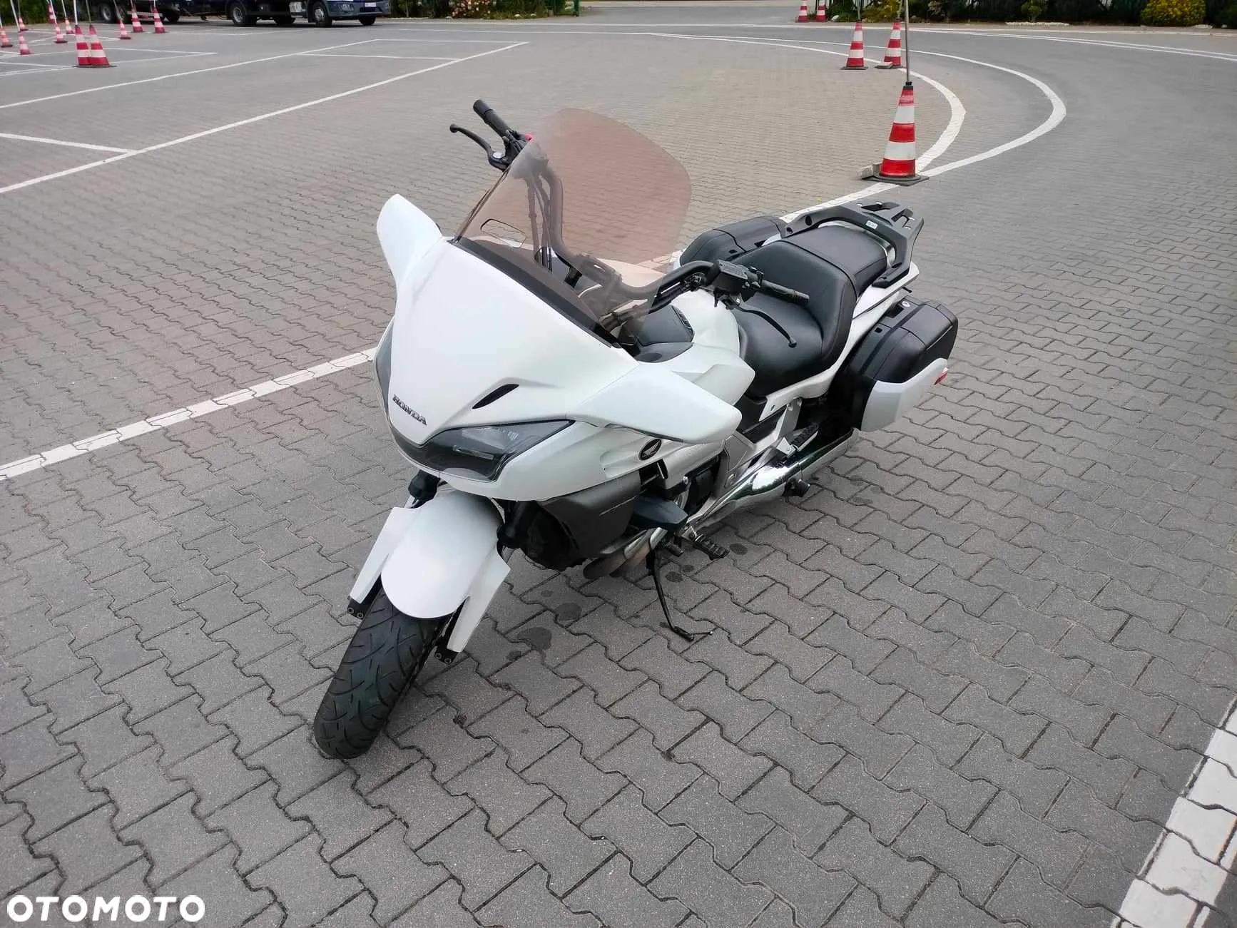 Honda CTX - 3