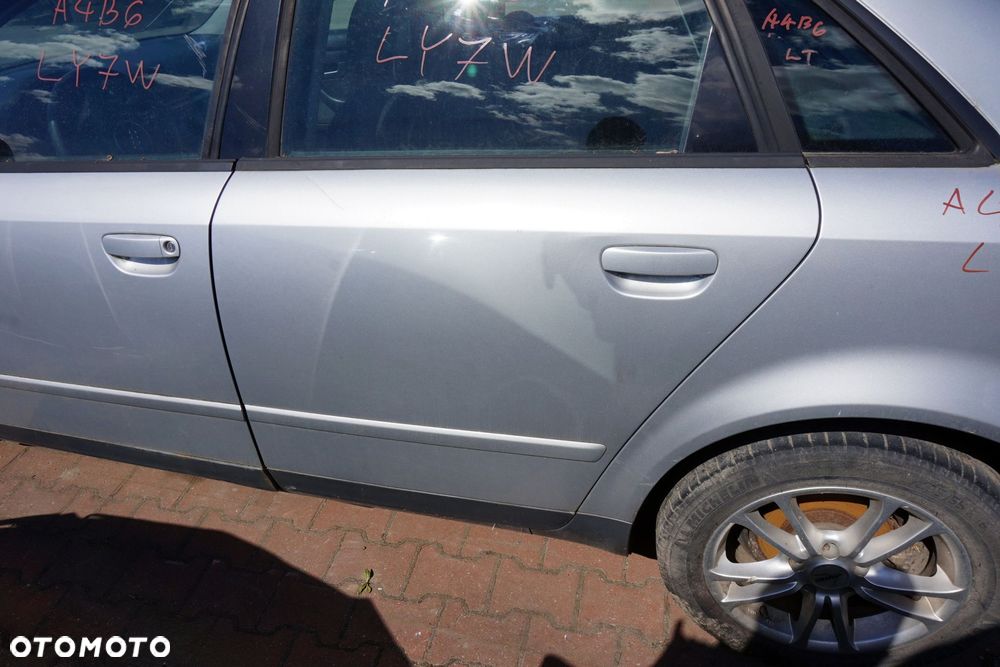 DRZWI TYLNE LEWE A4 B6 SEDAN LY7W  SREBRNY AUDI 2000-2006 - 2