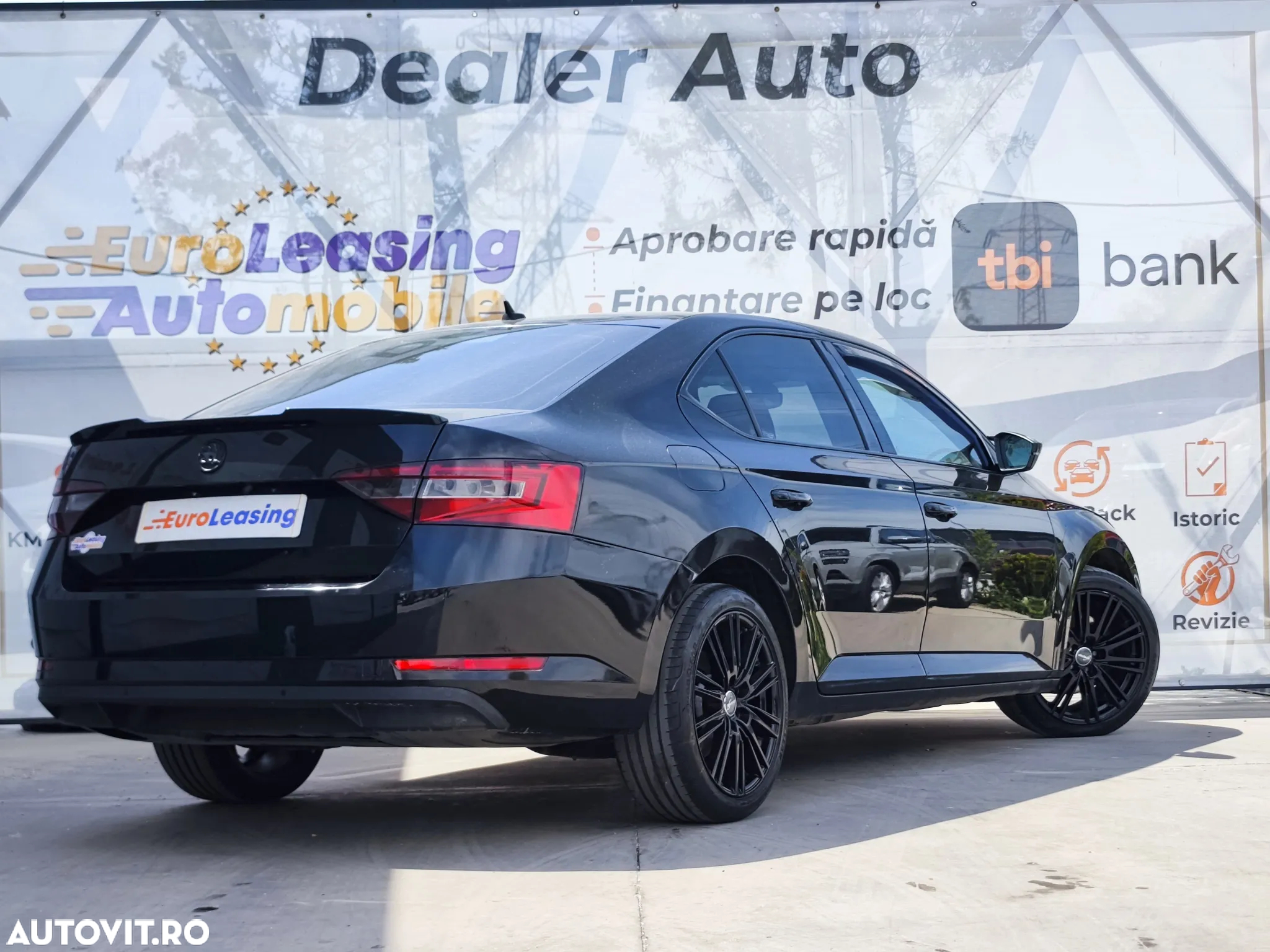 Skoda Superb 2.0 TDI DSG Ambition - 6